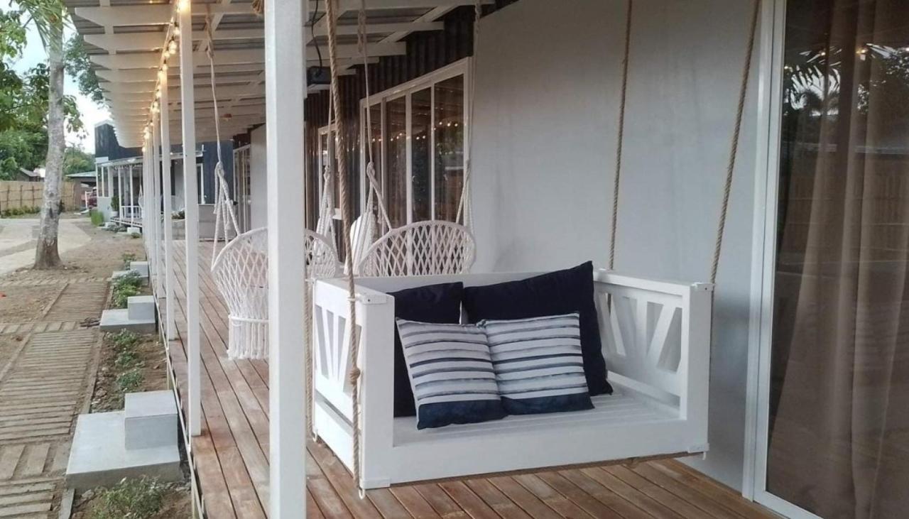 Angels Bed And Breakfast Sipalay City By Reddoorz エクステリア 写真