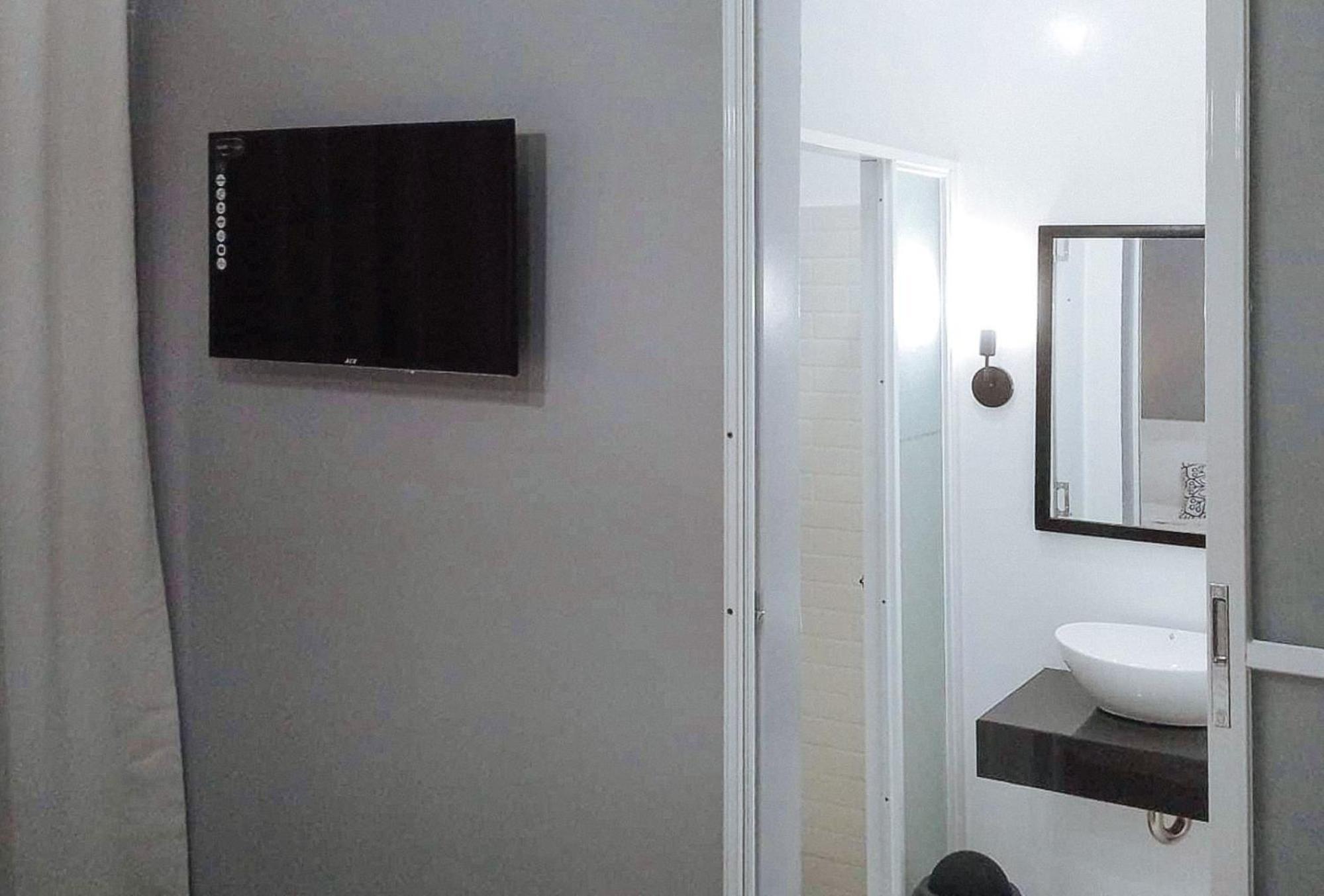 Angels Bed And Breakfast Sipalay City By Reddoorz エクステリア 写真